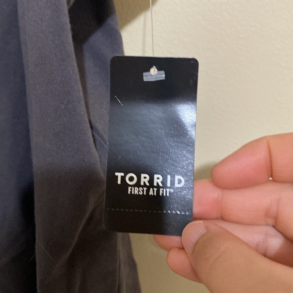 NWT Torrid Deepest Gray Foxy Cami Size 6X - Picture 3 of 6